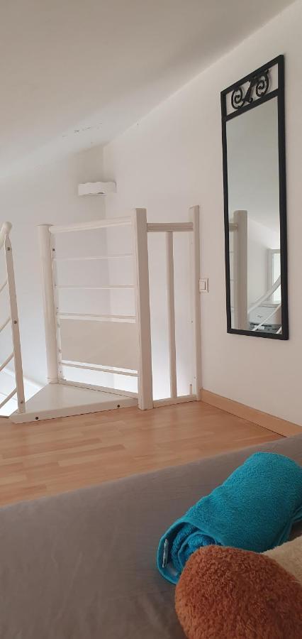Joshroom Caux Екстериор снимка