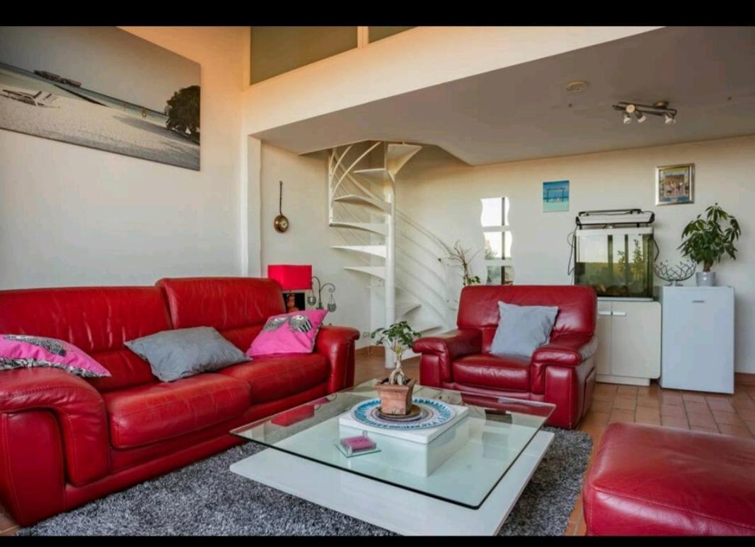 Joshroom Caux Екстериор снимка